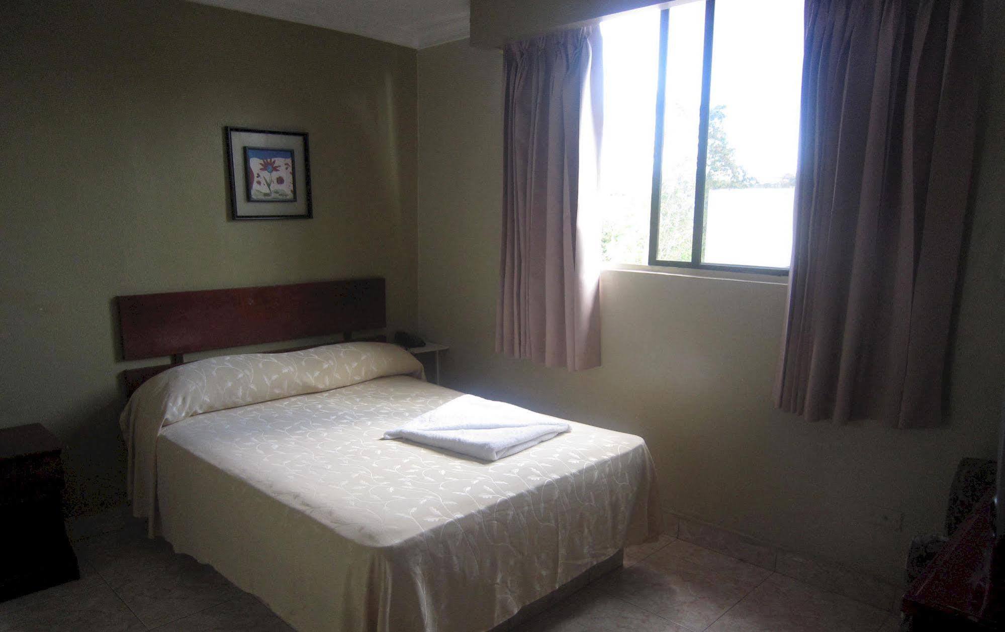 Hotel Bella Vista Panama-Stad Buitenkant foto